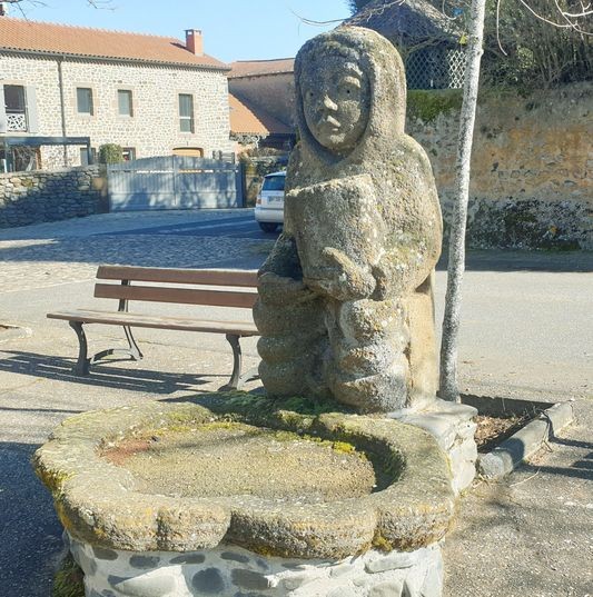 fontaine a chaspuzac
