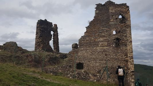  ruine du chateau d artias