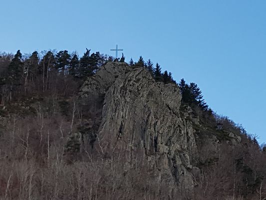 Croix sur le Clarel